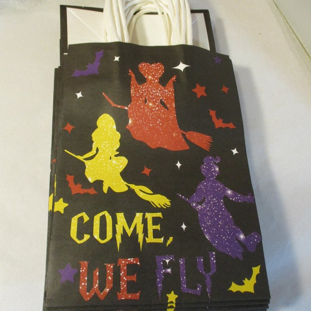 New Lot of 24  Halloween Trick or Treat Candy Party Favor Gift Bags Witch